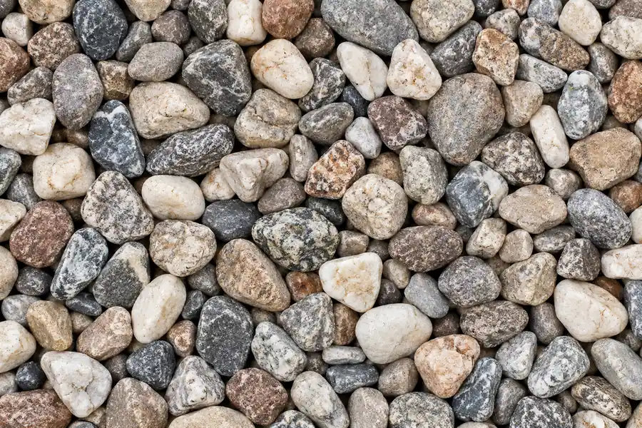 Betonkies in gemischter Körnung aus der Nähe fotografiert